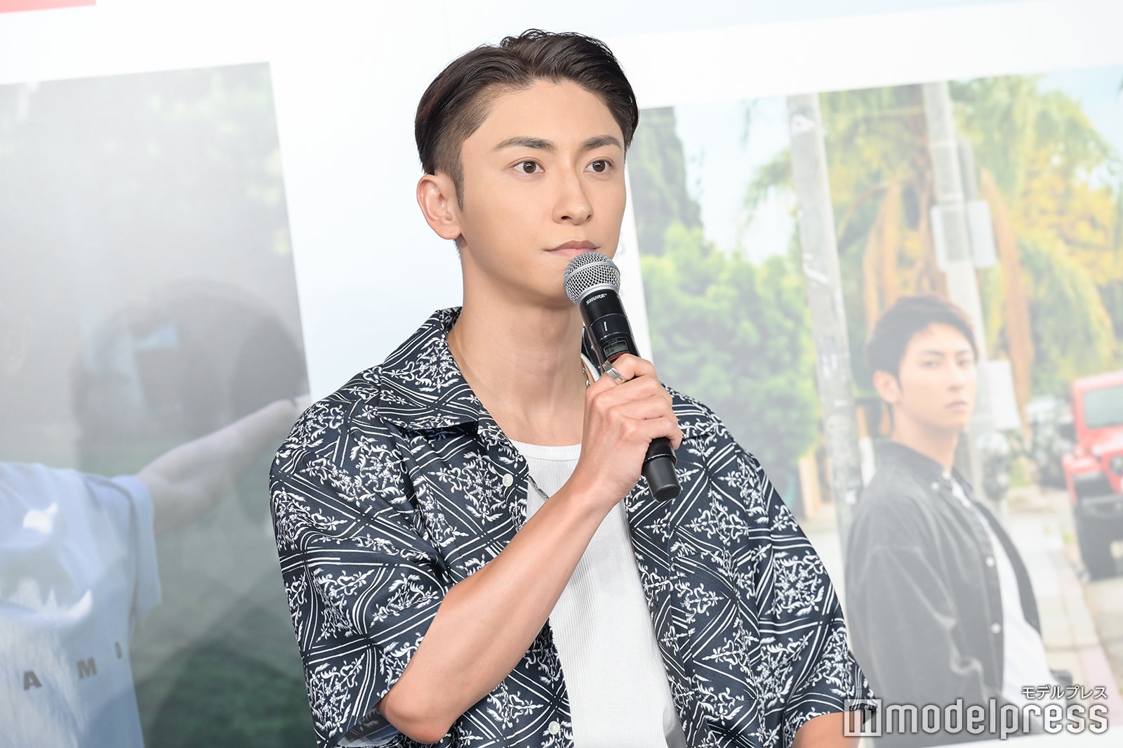 與真司郎（C）モデルプレス