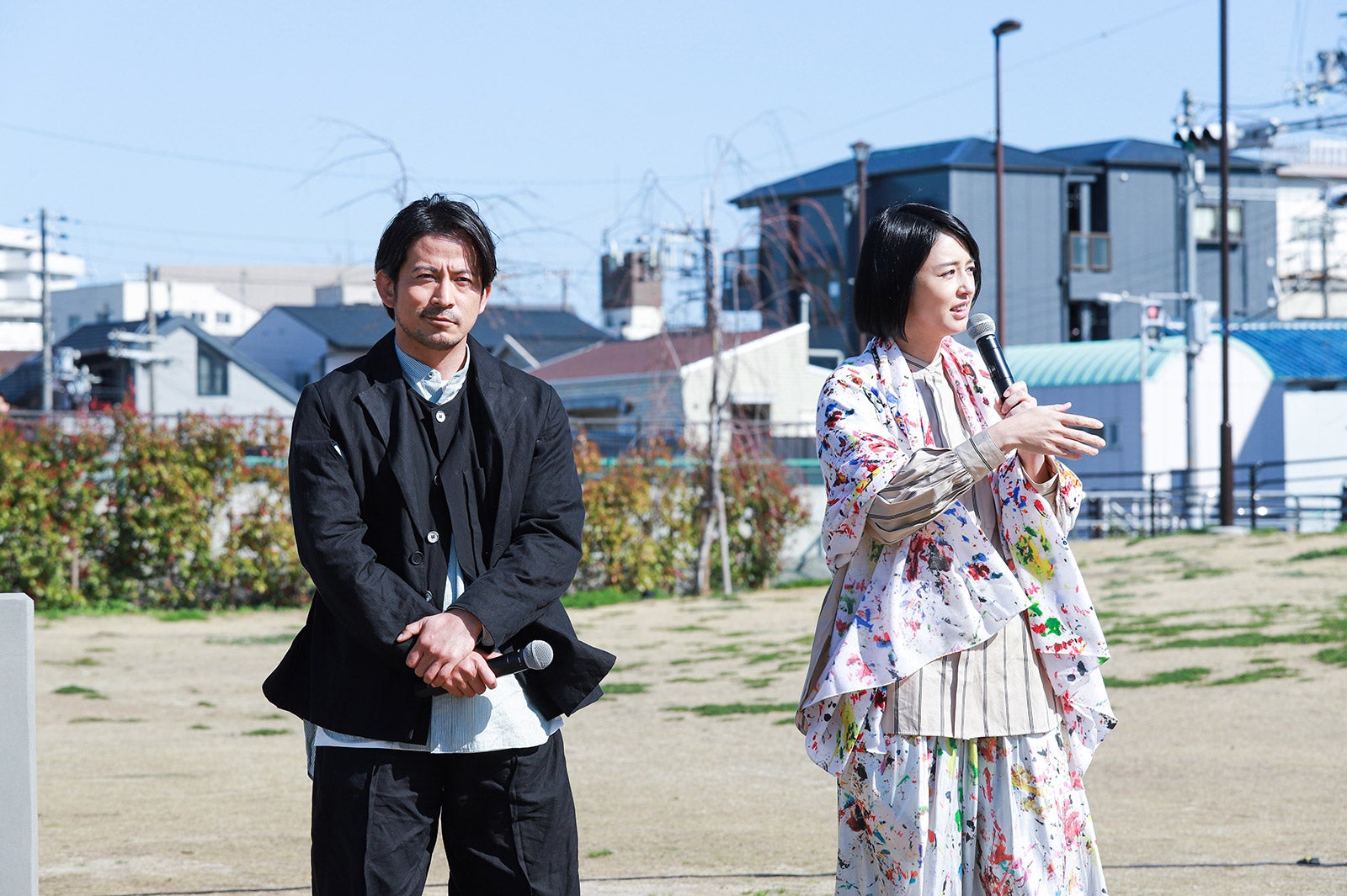 岡田准一、小松美羽（提供写真）