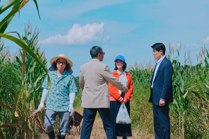 小日向文世、黒木華、鈴木亮平(C)TBSスパークル/TBS 撮影:Len