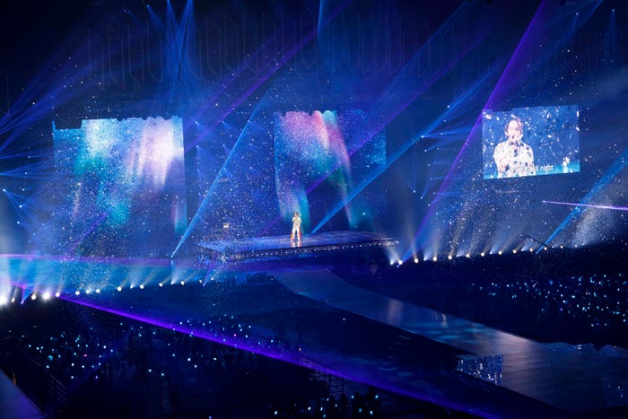 三宅健(C)TOBE Co., Ltd.