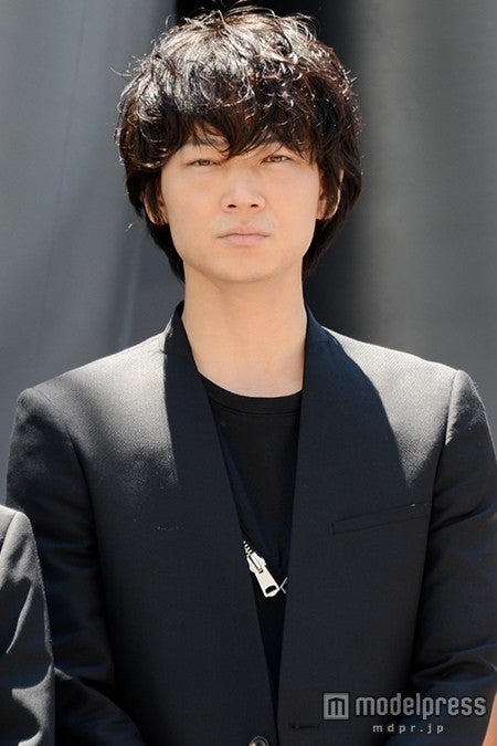 綾野剛の私生活に密着　ストイックすぎる素顔に嵐・櫻井翔も驚愕