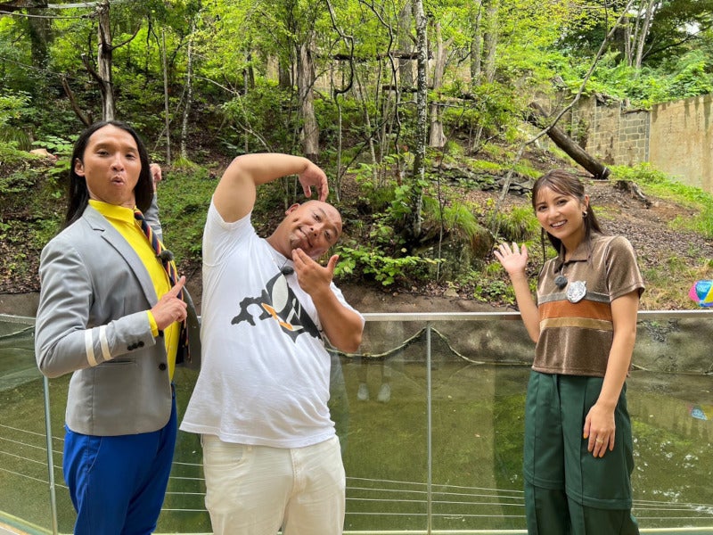 トム・ブラウン、石川恋（C）TBS