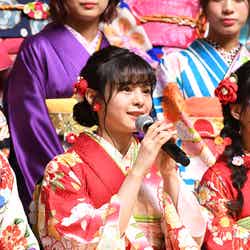 本間日陽／2020年AKB48グループ成人式記念撮影会（C）AKS
