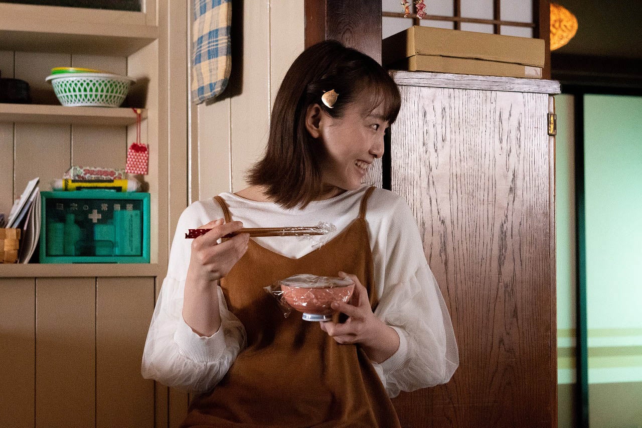 松井玲奈（C）2019「今日も嫌がらせ弁当」製作委員会