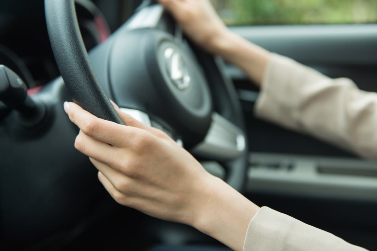 高級輸入車に乗り替えたい と旦那に言われ不安 購入方法や維持費について教えて モデルプレス