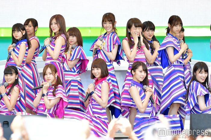 乃木坂46(C)モデルプレス