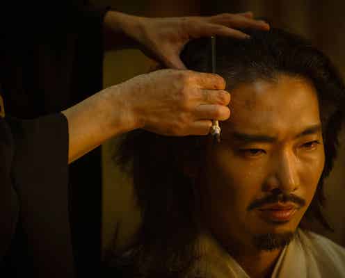 「光る君へ」道長(柄本佑)が涙の出家 地毛でのリアル剃髪シーンに反響続々「役者魂を感じた」「息を呑むほどの迫力」