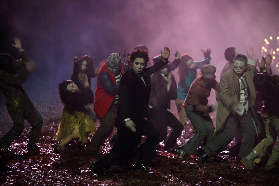 小出恵介、仲里依紗