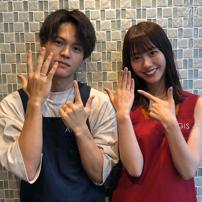 りき(糸数竜輝)、のん(粕谷音)(C)ABEMA