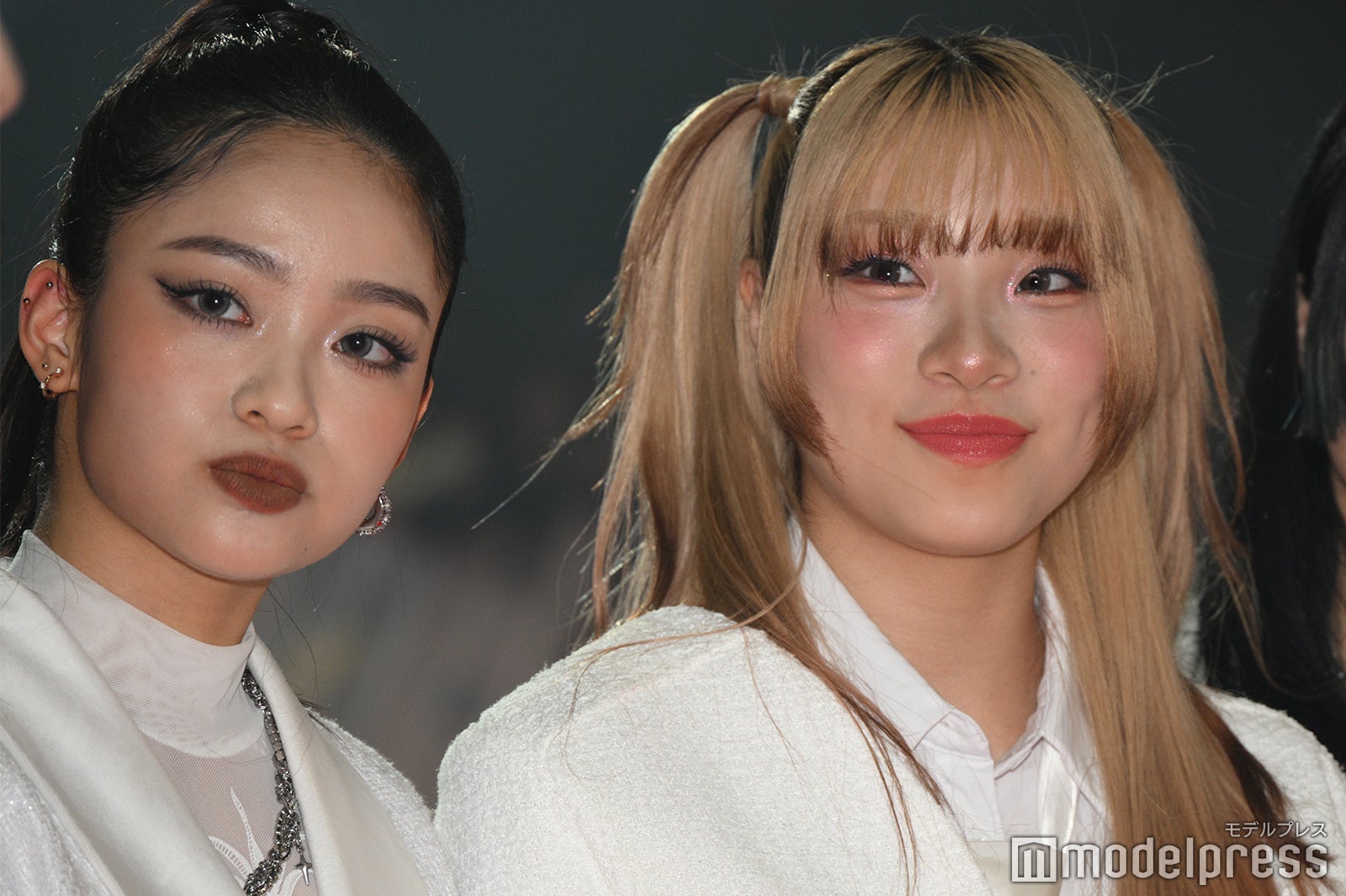 YURI、MAHINA（C）モデルプレス