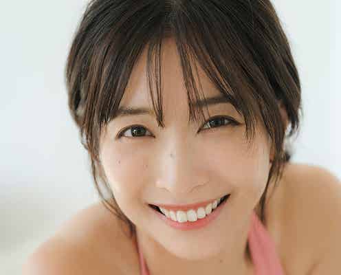 「ミスマガジン」山崎真実、美谷間のぞくどアップショットにドキッ