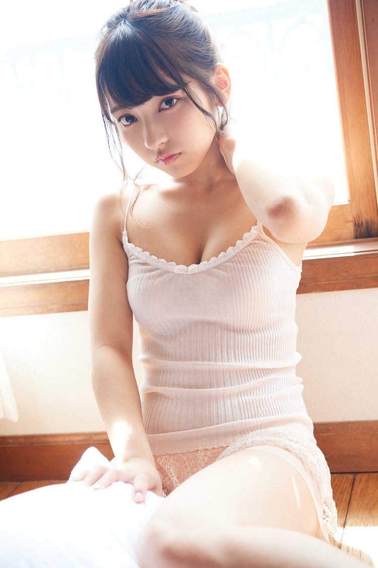 ふんわり美バスト 洗練されたビジュアル 奇跡の原石 十味とは 初水着で注目集める モデルプレス ふんわり美バスト 洗練されたビジュアル 奇跡の原石 十味とは 初水着で注目集める モデルプレス