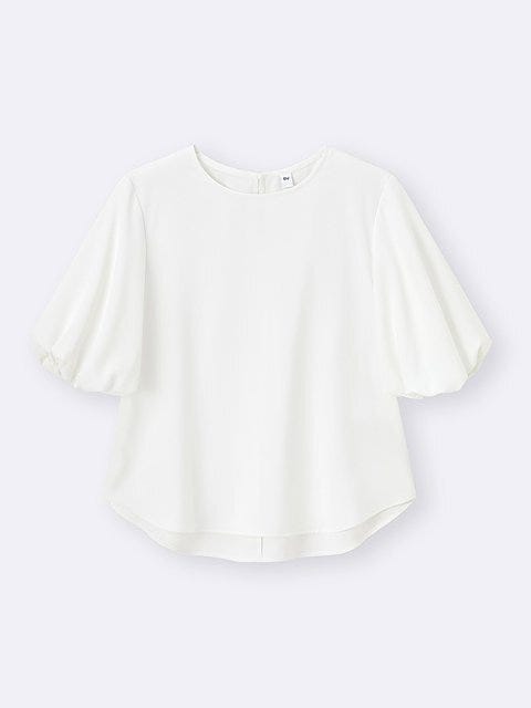 GUのバブルスリーブブラウス