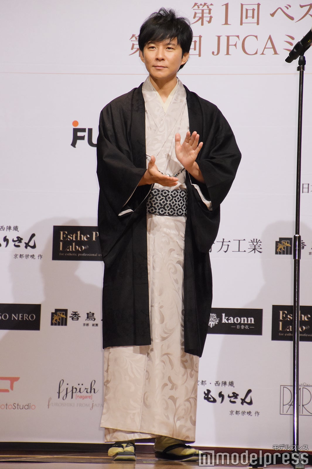 渡部建（C）モデルプレス