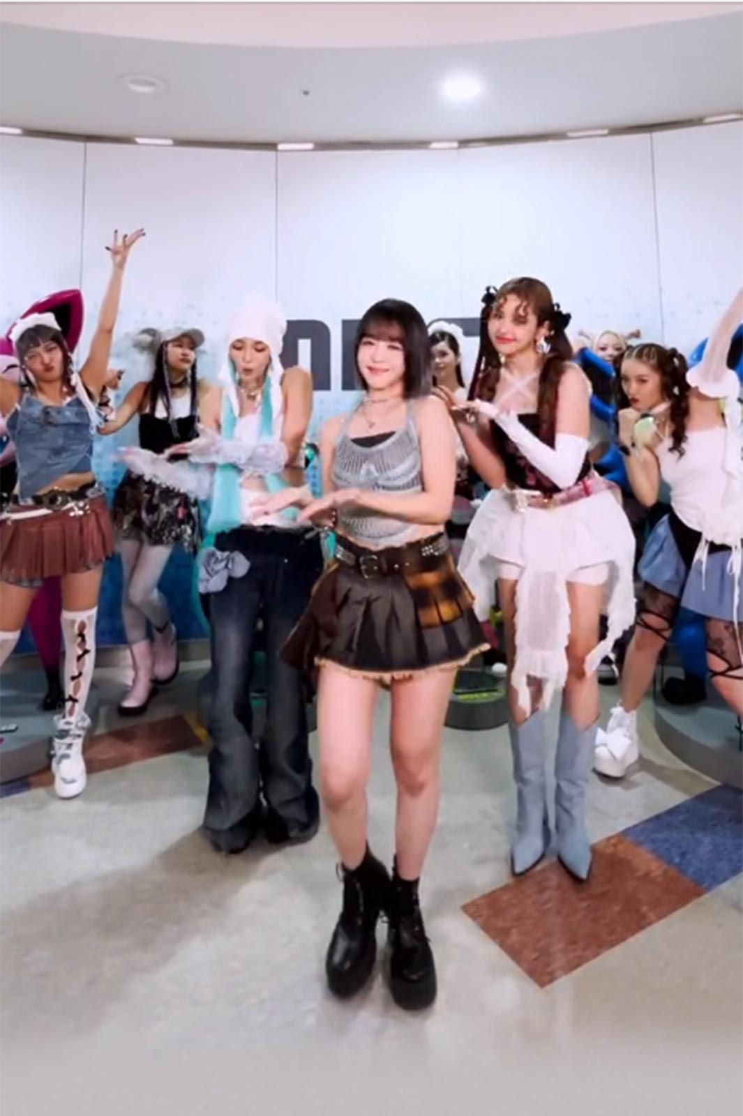 XG公式TikTokより