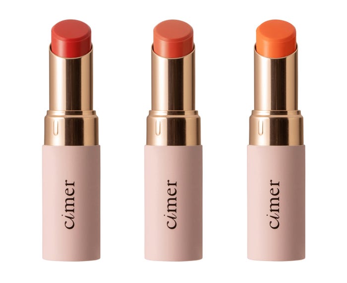 3色展開(左からニュアンスレッド、クラシックベージュ、サンセットオレンジ)/画像提供:株式会社I-ne