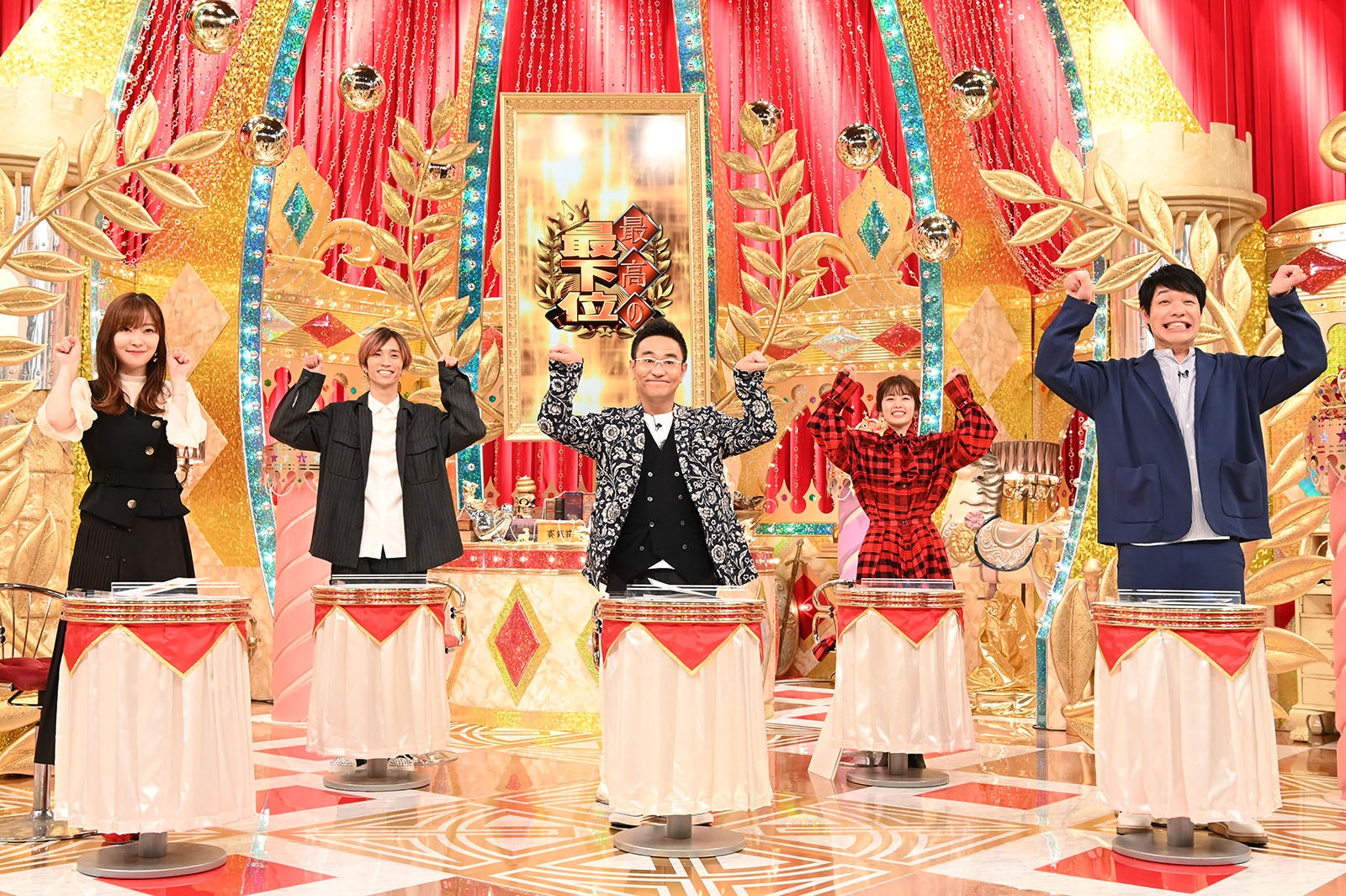 指原莉乃、田中樹、八嶋智人、小芝風花、川島明（C）読売テレビ