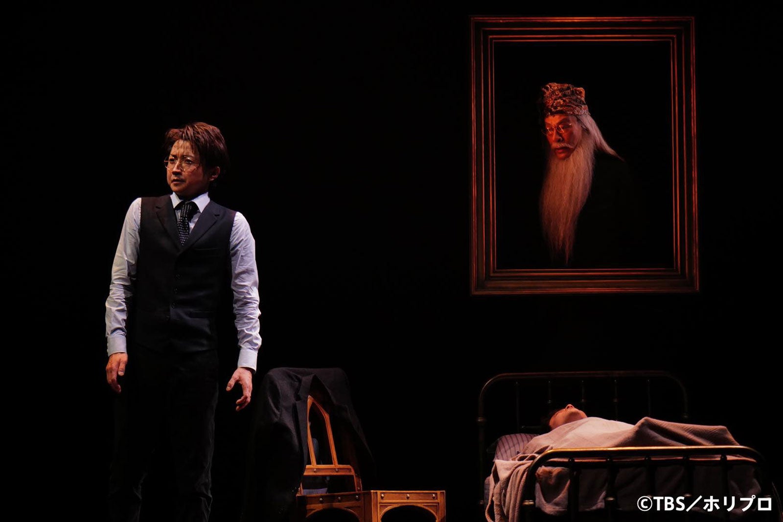 藤原竜也（左）（C）TBS／ホリプロ