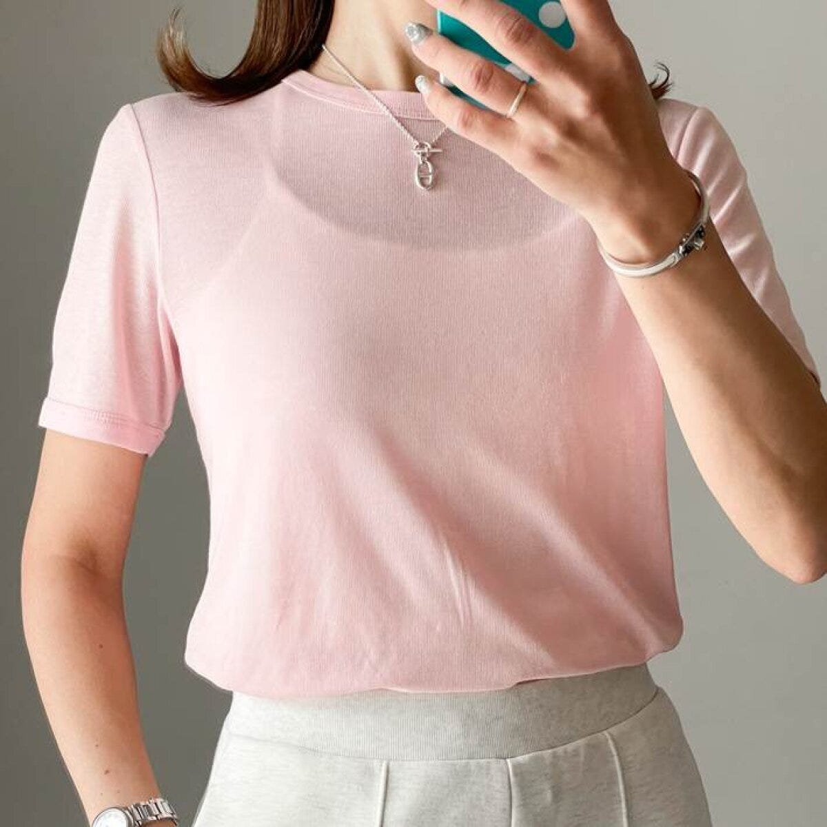 GU　ソフトシアークルーネックT　半袖　ピンク