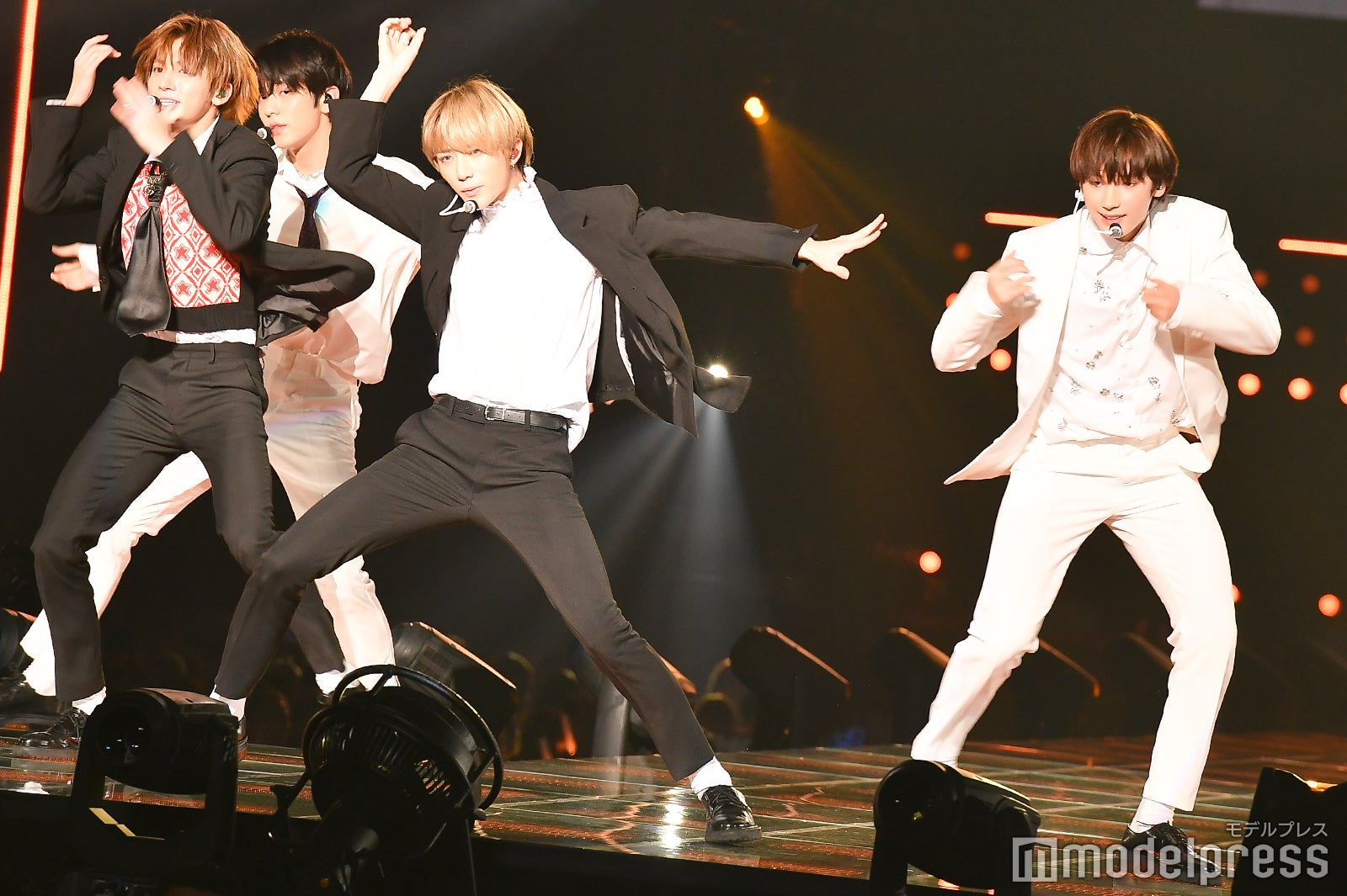 TOMORROW X TOGETHER（C）モデルプレス