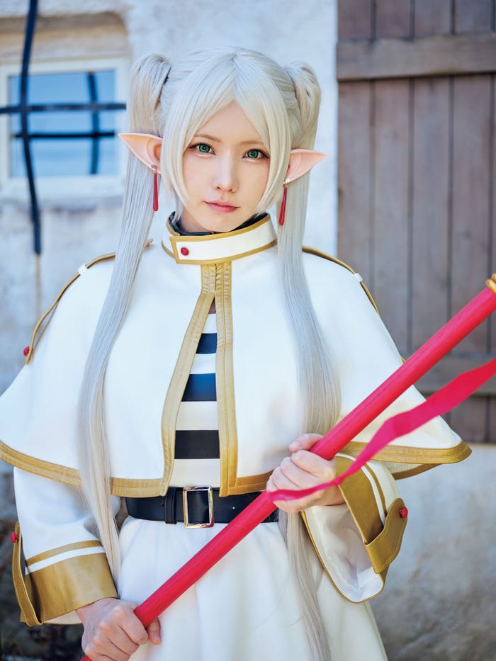 えなこ(画像提供:小学館)