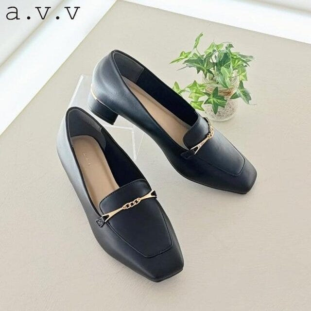 しまむらのローファーパンプス（a.v.v）