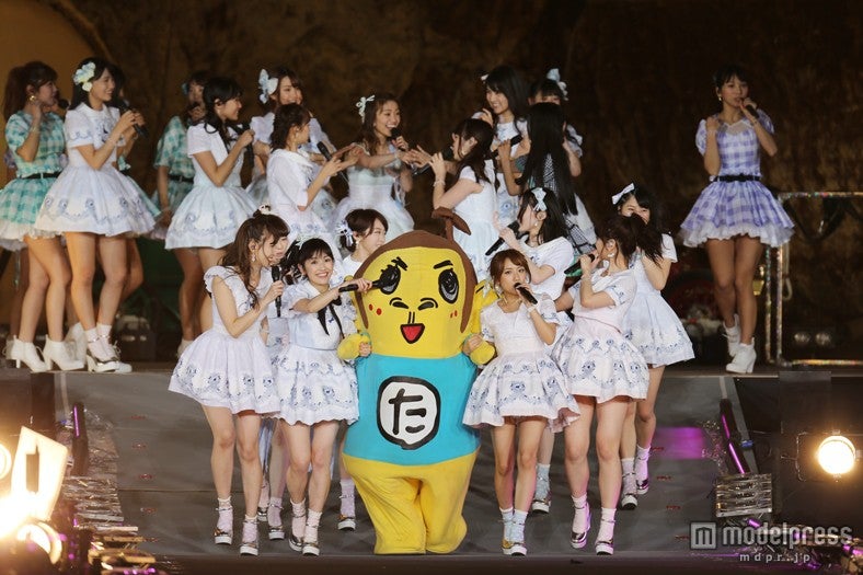 AKB48初の国立に岡村隆史乱入 大島優子「意味わかんなくてびっくりした」