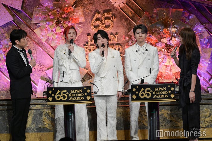 Mrs. GREEN APPLE(左から)藤澤涼架、大森元貴、若井滉斗(C)モデルプレス