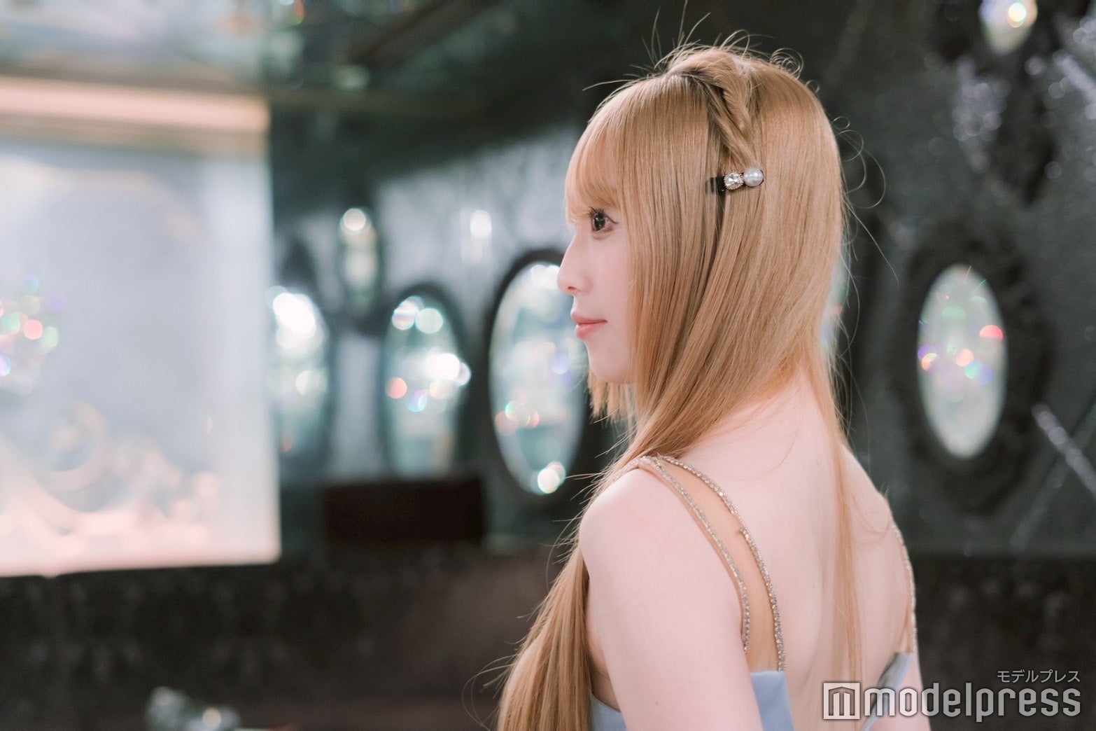 七瀬あおい「ヴェルージュ」（C）モデルプレス