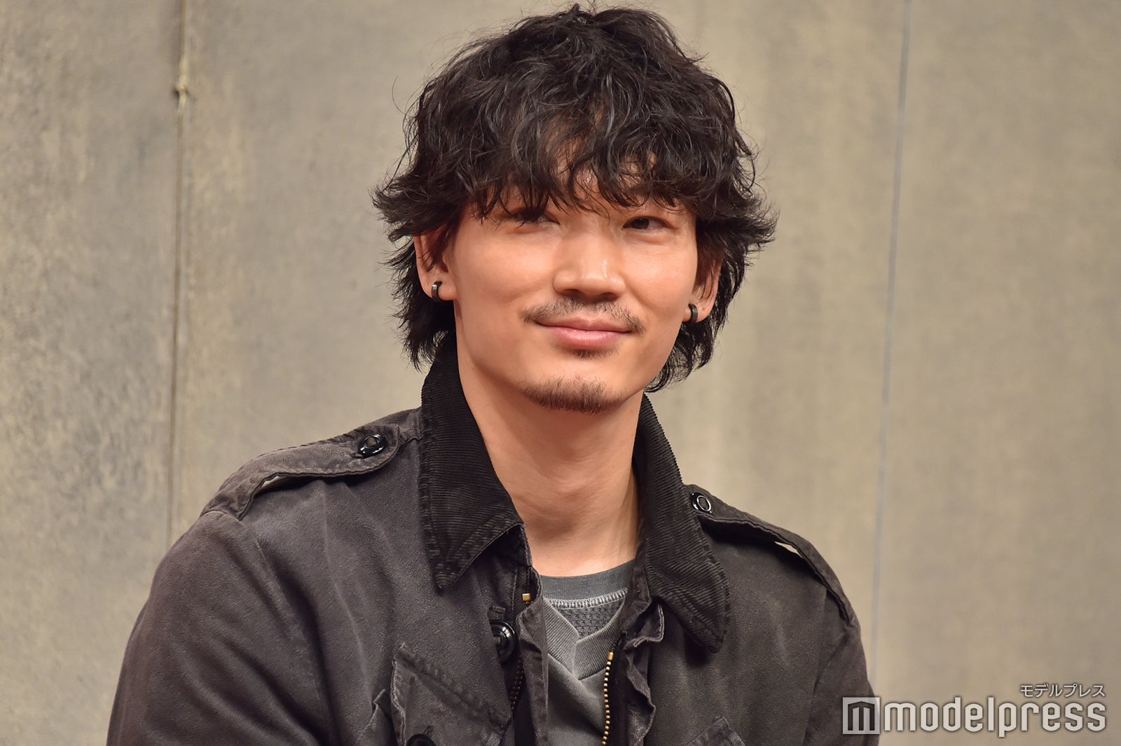 綾野剛 （C）モデルプレス