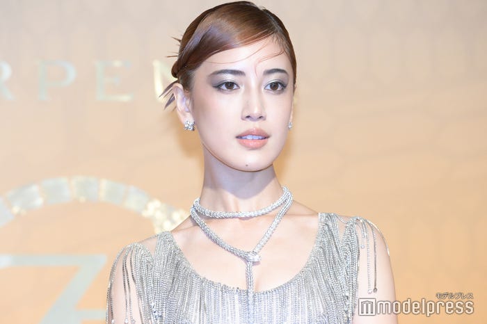 藤井夏恋(C)モデルプレス