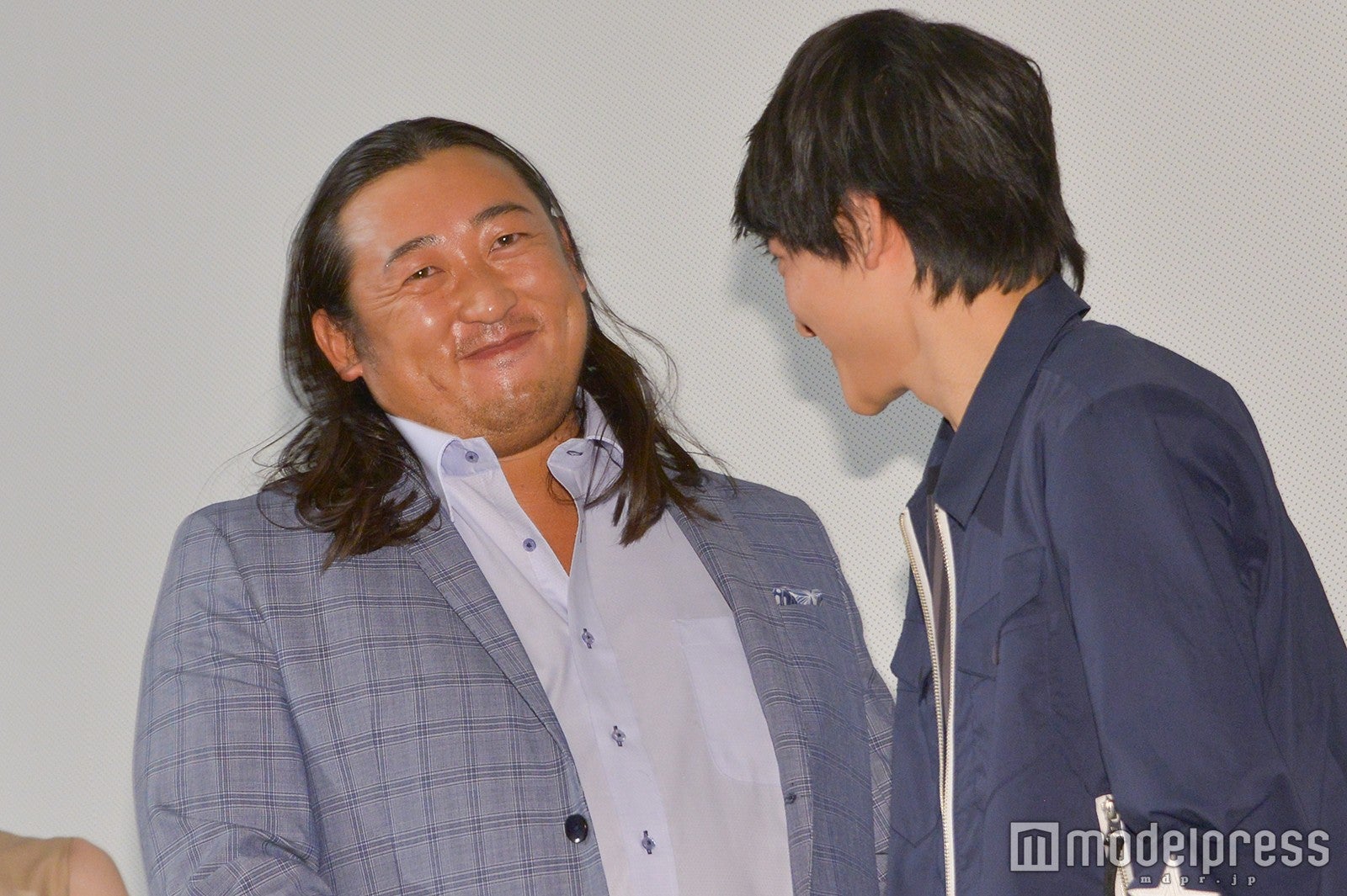 秋山竜次、福山康平 （C）モデルプレス