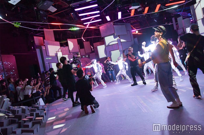 PKCZ(R)ゲリラライブの様子(C)モデルプレス