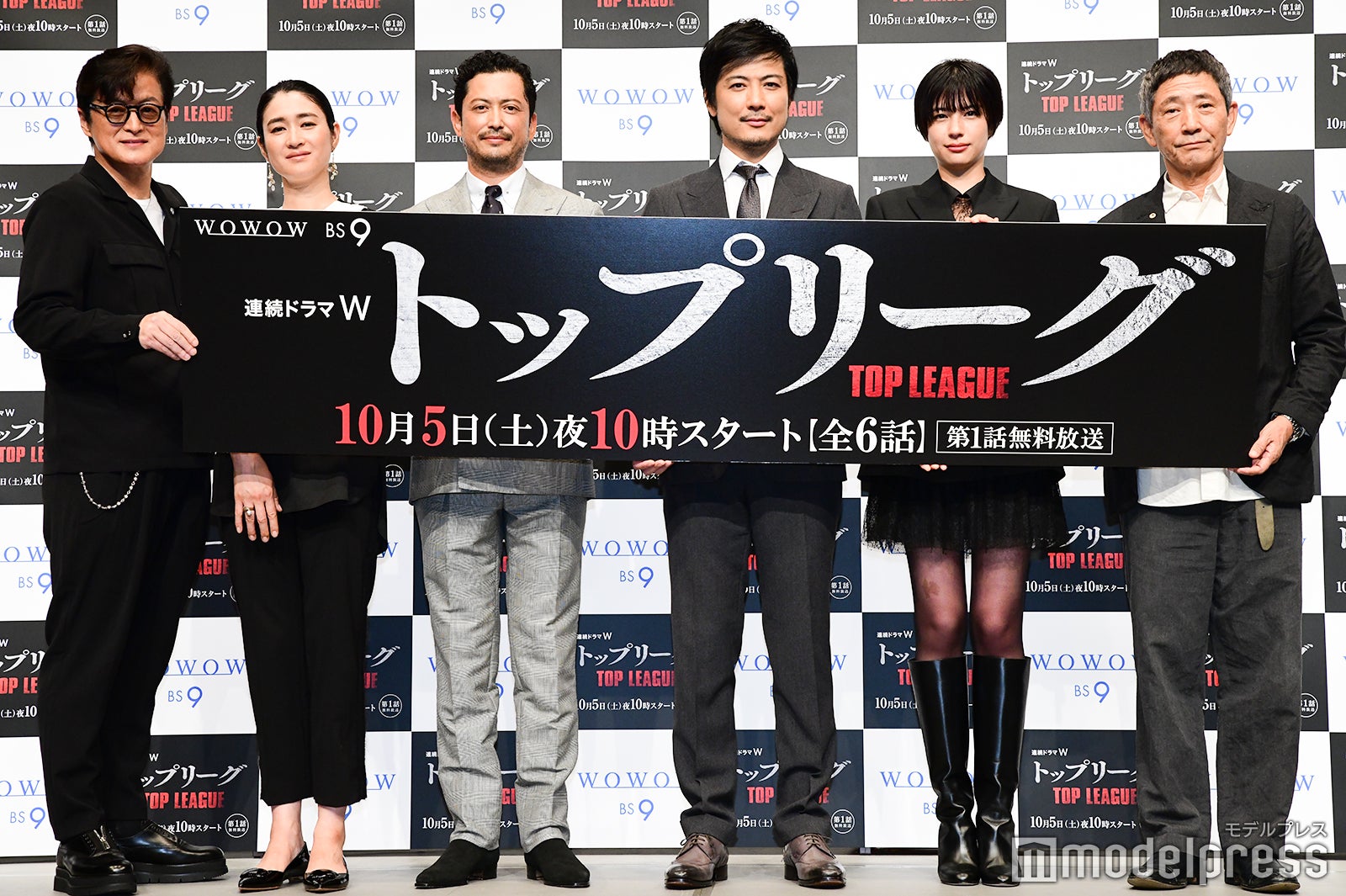 （左から）陣内孝則、小雪、池内博之、玉山鉄二、佐久間由衣、小林薫 （C）モデルプレス