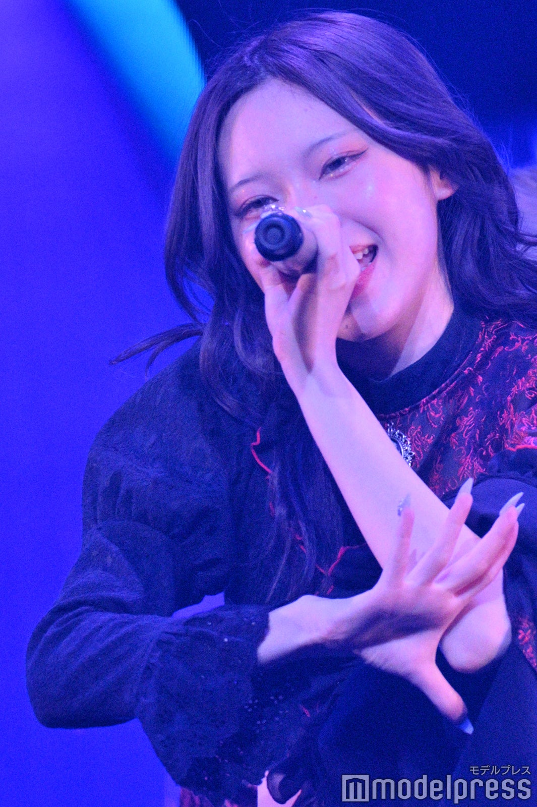 AVAM（C）モデルプレス