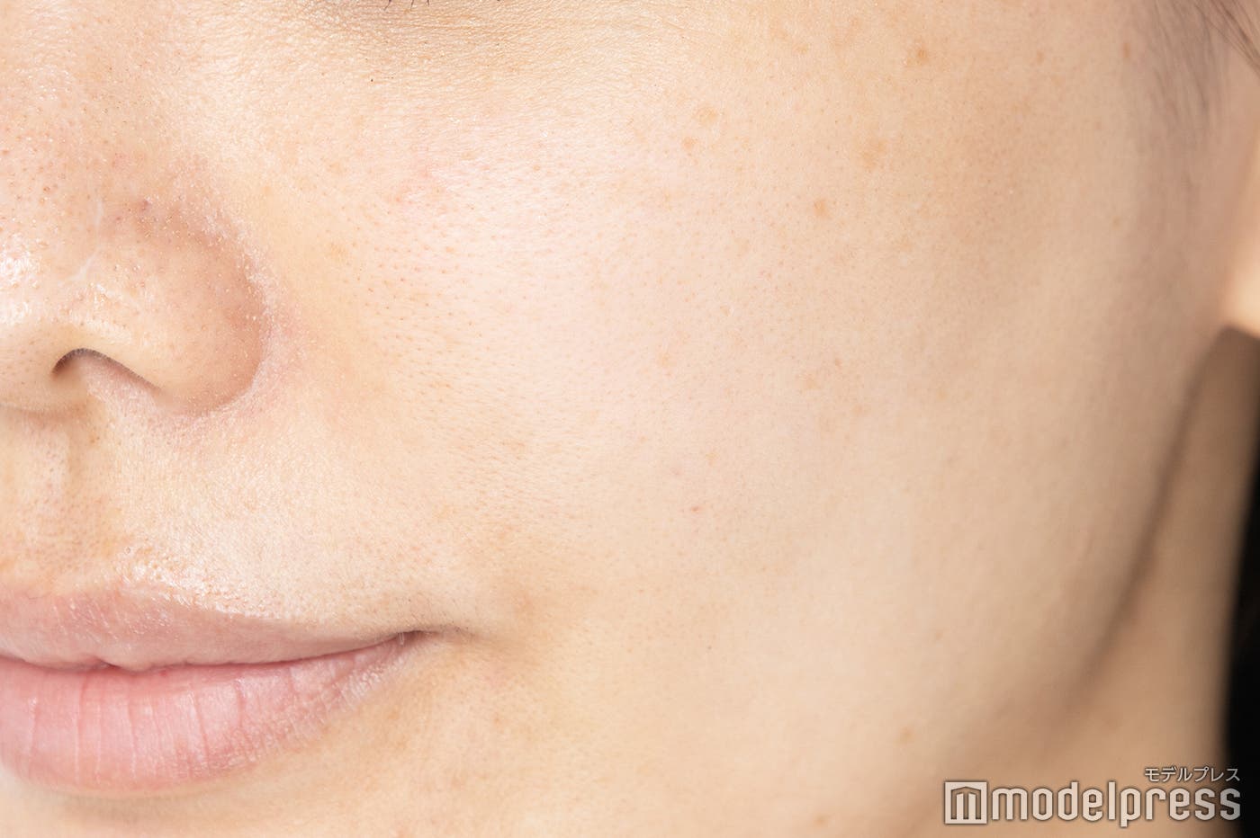 塗布前(C)モデルプレス