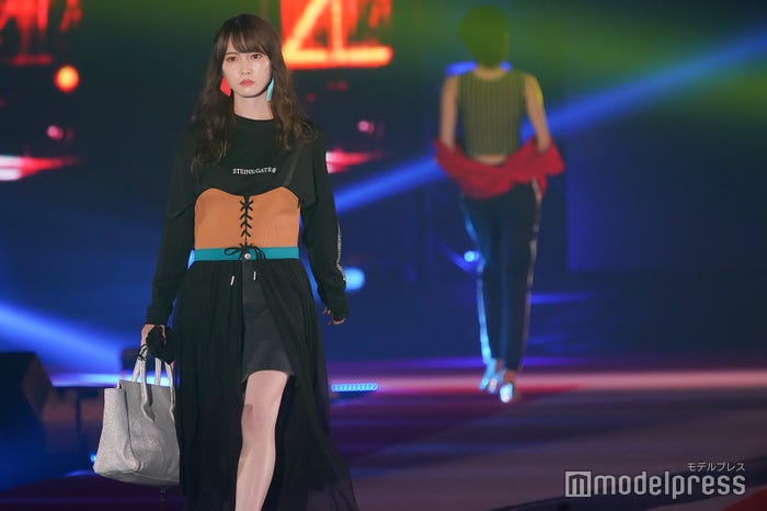 加藤史帆 (C)モデルプレス