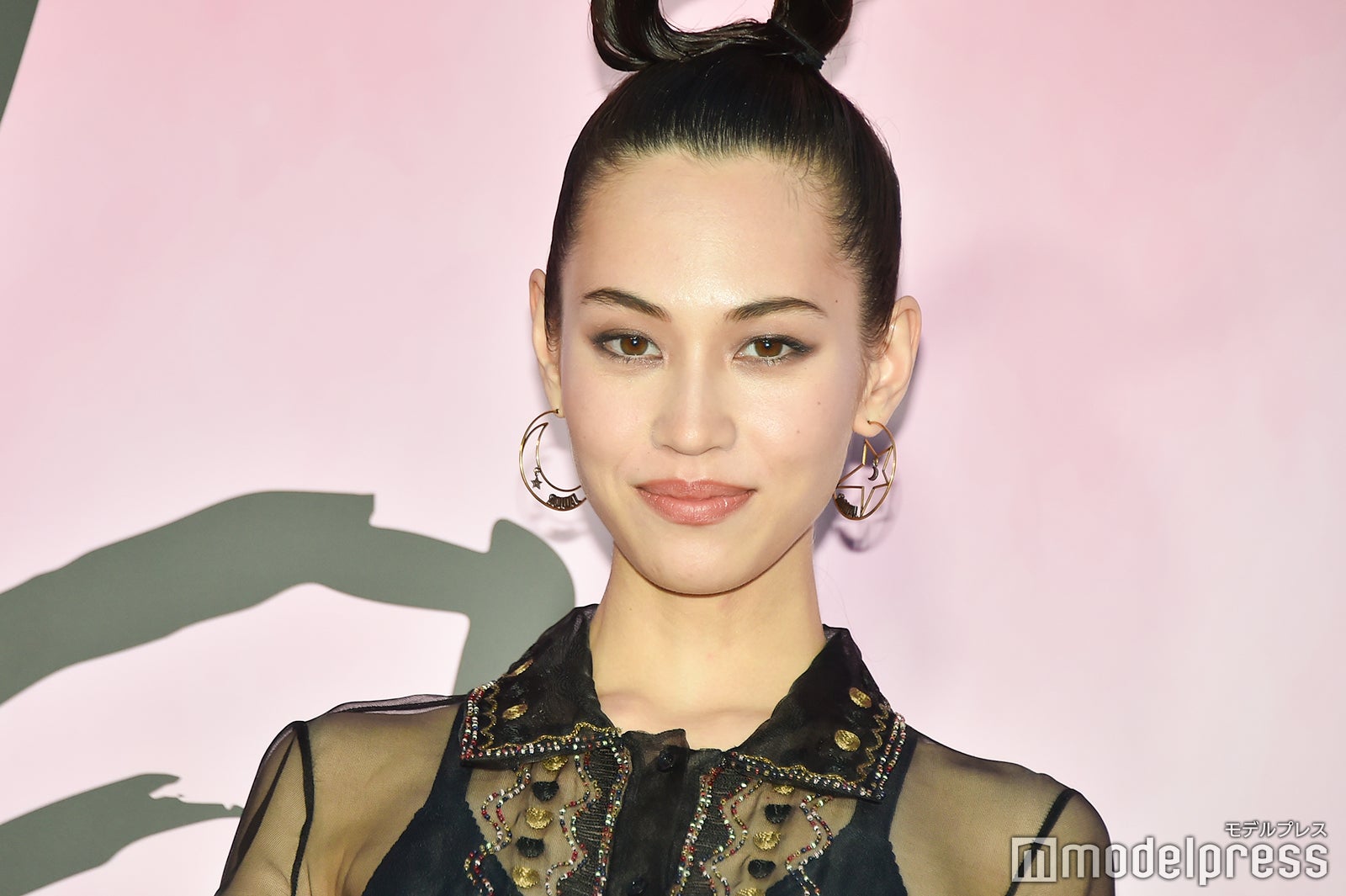 水原希子「モヤさま」5人目の代打アシスタントに 豪華リレーに驚きの声