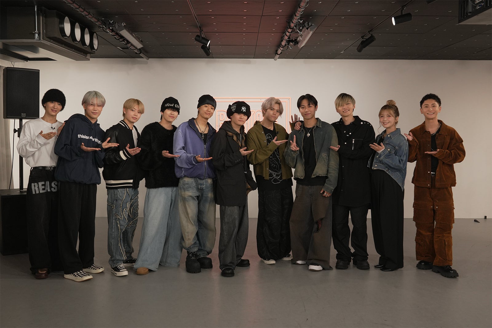 MAZZEL、SKY-HI、與真司郎、宇野実彩子（提供写真）