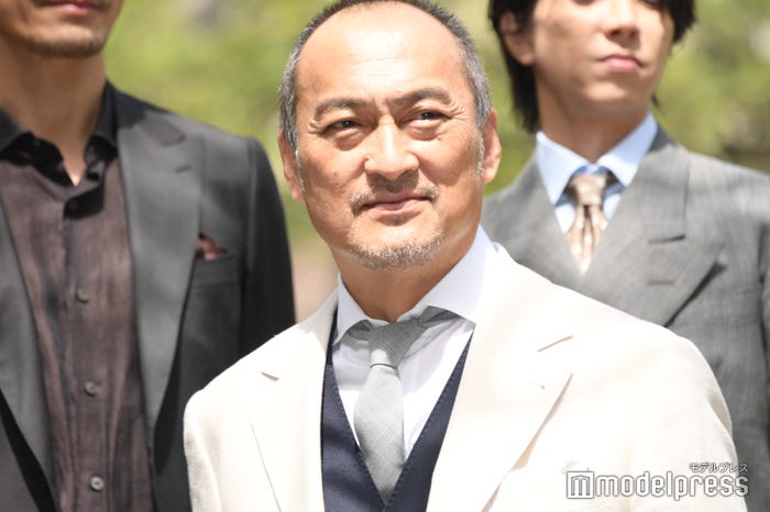 渡辺謙(C)モデルプレス