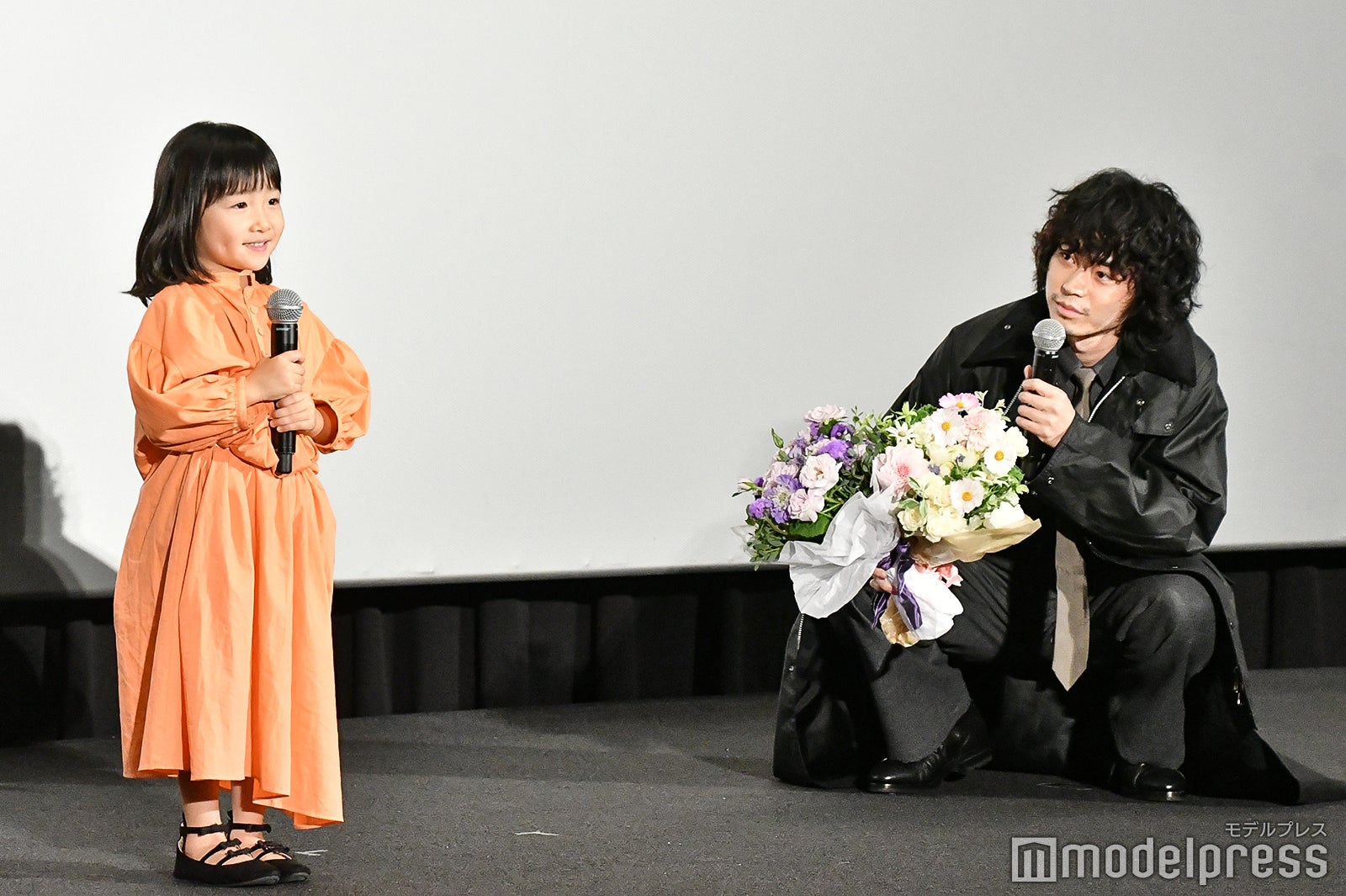 中野翠咲、菅田将暉（C）モデルプレス