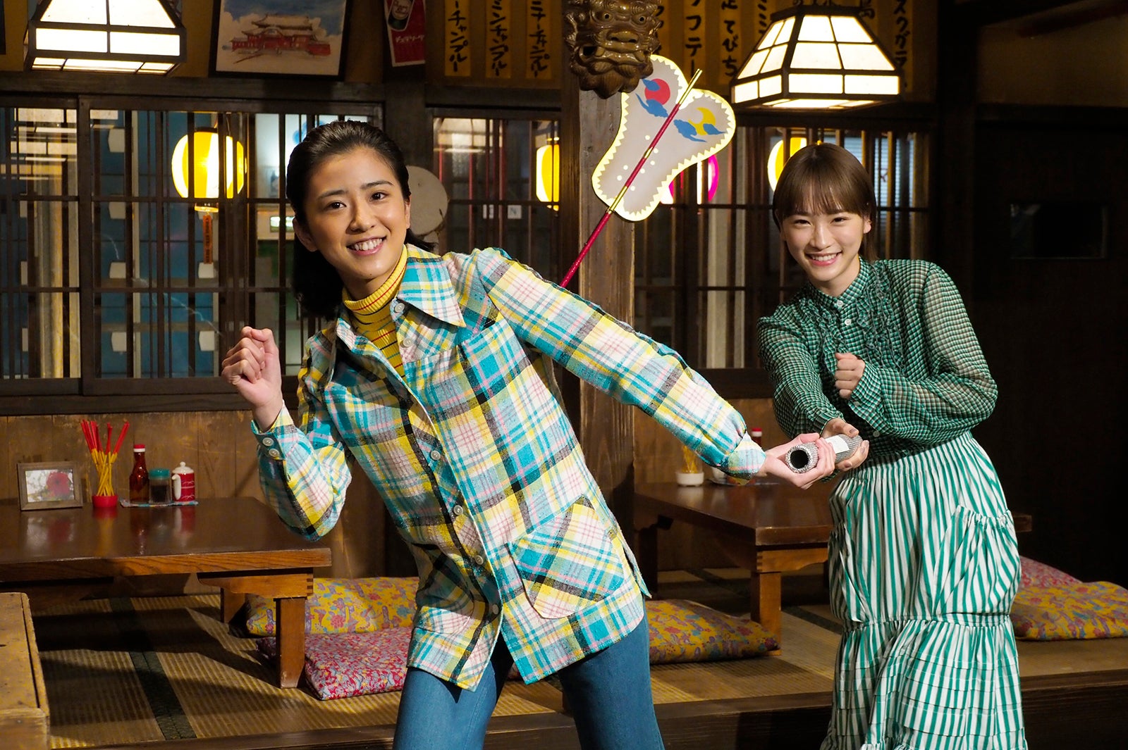 NHK朝ドラ、川栄李奈から黒島結菜へバトンタッチ「たちばな」あんこの和菓子贈る