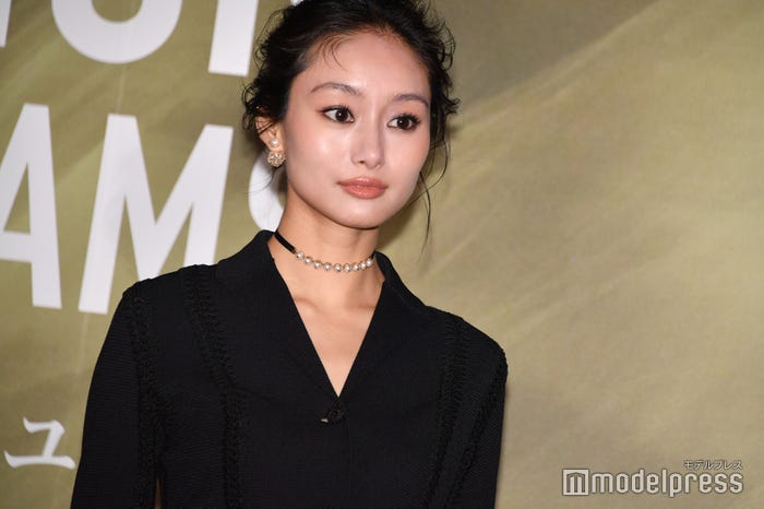 忽那汐里 (C)モデルプレス