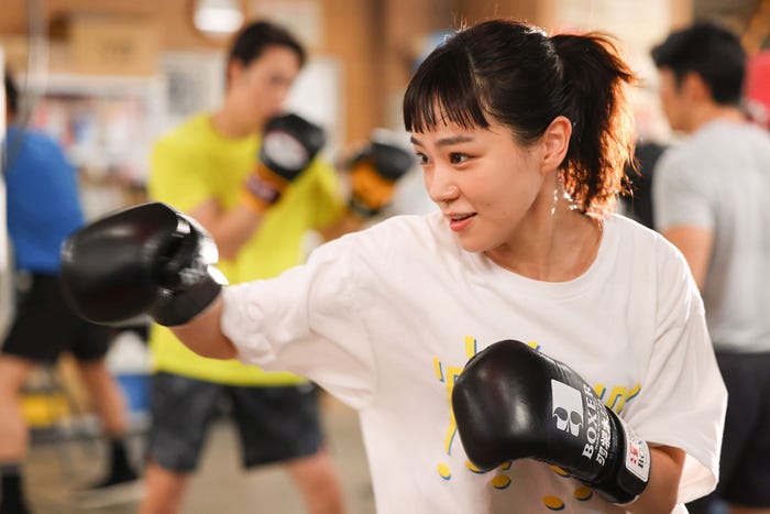 奈緒「あのクズを殴ってやりたいんだ」(C)TBS