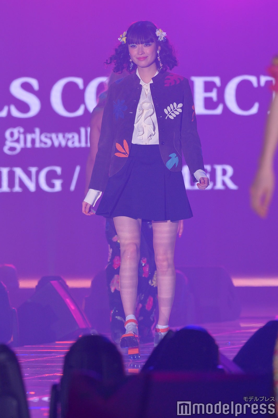 （C）モデルプレス