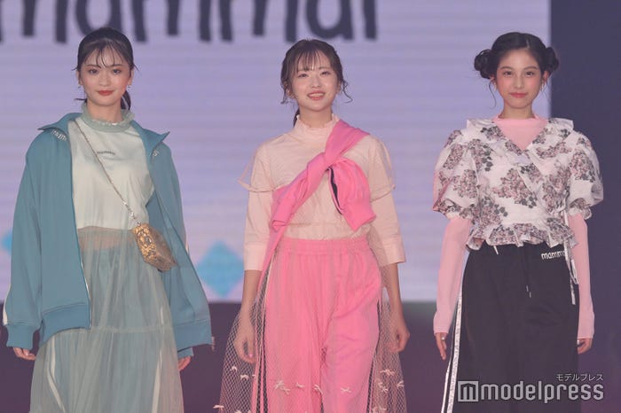 HANA、谷口彩菜、まちさん (C)モデルプレス