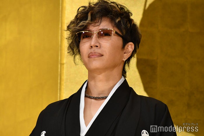 Gackt ツアー千秋楽の延期を発表 新型コロナウイルスの影響で モデルプレス