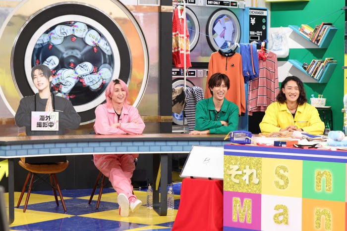 目黒蓮のパネル、佐久間大介、阿部亮平、岩本照(C)TBS