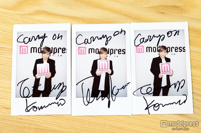 小室哲哉さんのメッセージ入り!(C)モデルプレス