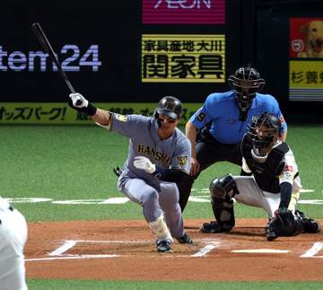 阪神 六回に前川の適時打で同点 一気に勝ち越しへ代走に島田の勝負手も二盗失敗 後続が倒れて1死一、三塁の好機を生かせず